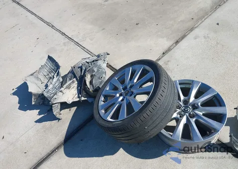 2020 Mazda Mazda3 Select Package из США, поврежденный, VIN JM1BPACL2L1173341